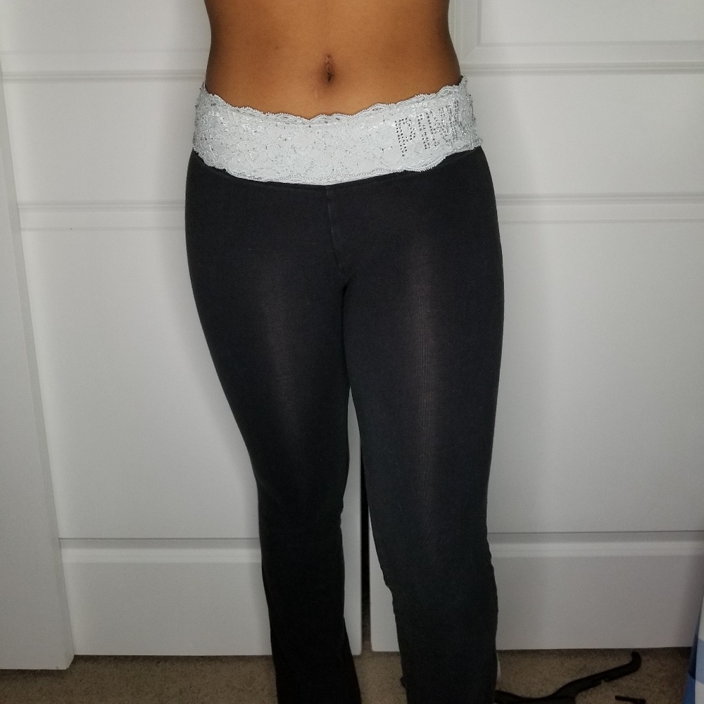VS Pink yoga pants